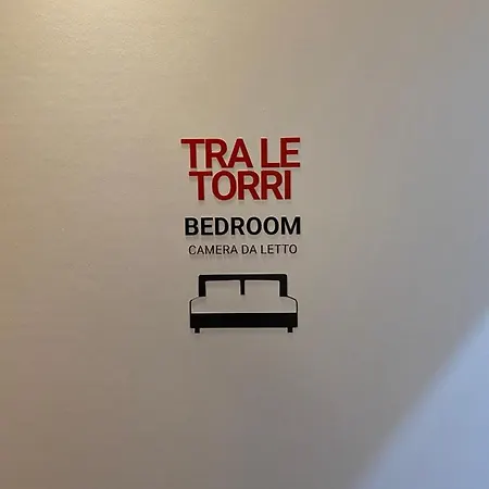 Tra Le Torri - Ampia Stanza Privata In Con Bagno Privato Accessibile Da Corridoio 3* Bolonya